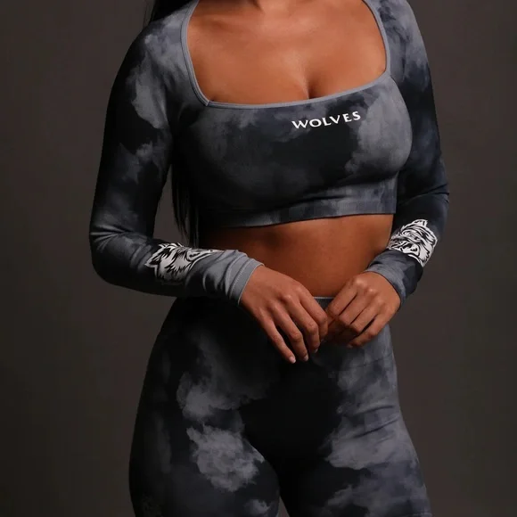 ๐บ Darc Sport Everson Seamless Darc Blue ghost cloud long sleeve crop top SHE M - Picture 2 of 11